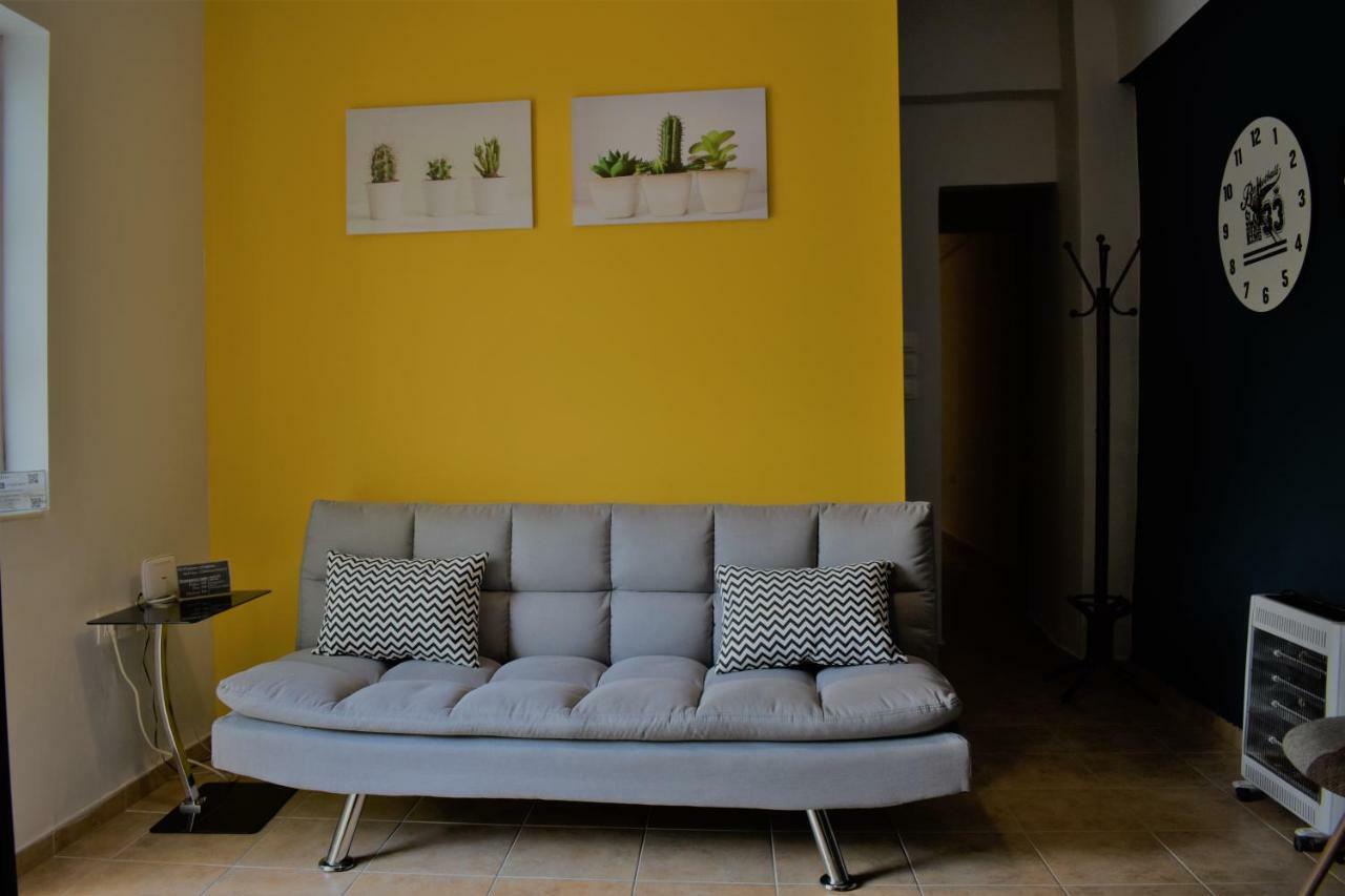 Cozy Apartment In Central Athens Exterior photo